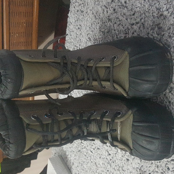BOGS winter boots - Picture 2 of 3